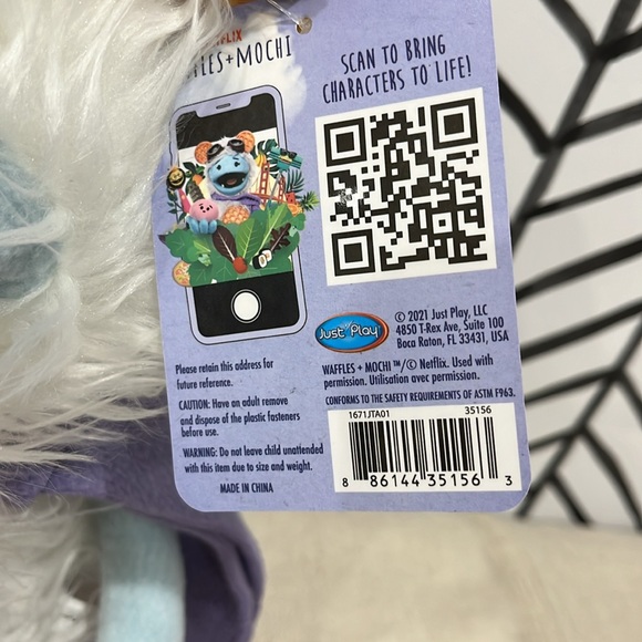 NWT Waffles + Mochi Stuffed Character from Netflix - Picture 4 of 11